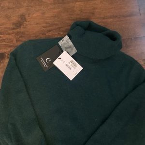 Dark green cashmere sweater made by Bloomingdale’s